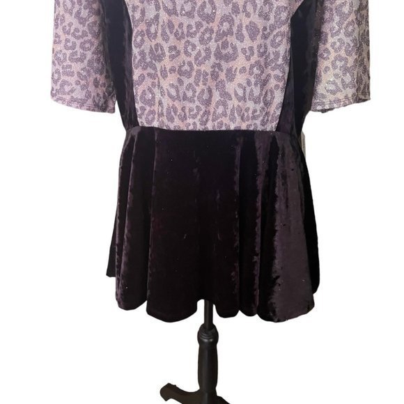 LuLaRoe Elegant Emma Blouse - Picture 3 of 8